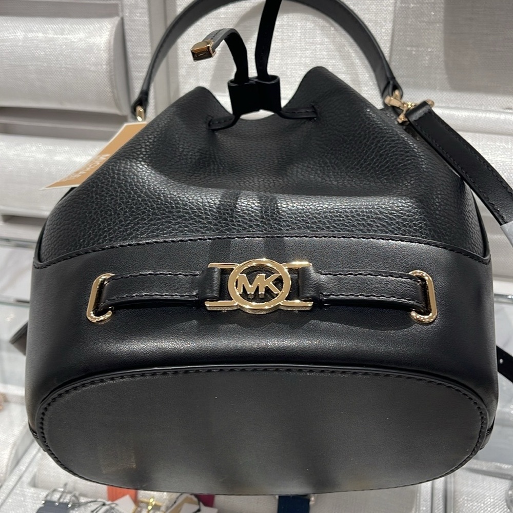 MICHAEL KORS
Reed Medium Pebbled Leather Bucket Bag Satchel Crossbody Handbag - Picture 14 of 16